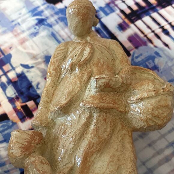 Women Of The Way Figure, Carved Resin, Encore, Title  “The Lords Heritage “ - Picture 1 of 9